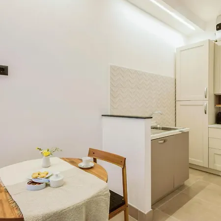 Amazing In With Kitchen * 卡莫利