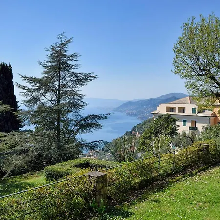 Gorgeous Apartment In Camogli With Swimming Pool